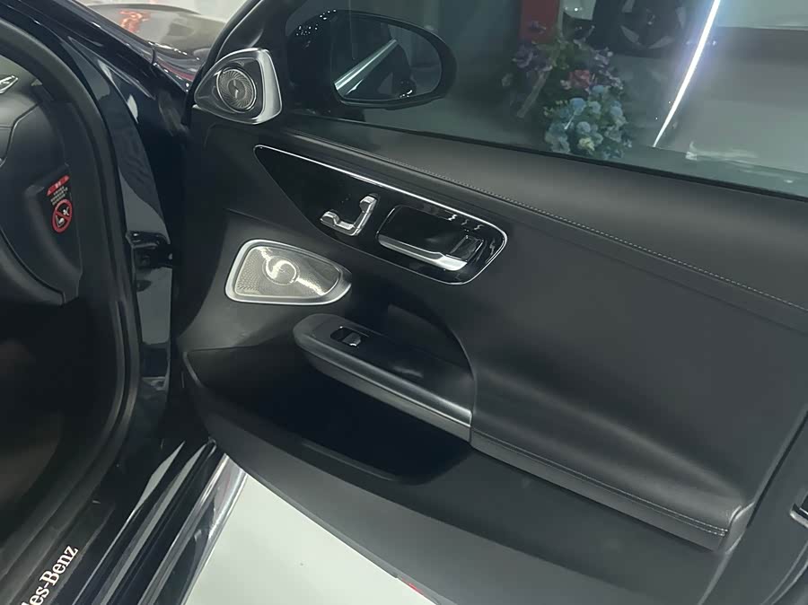 Mercedes-Benz C-Class 2025 C 260 L - zdjęcie 11