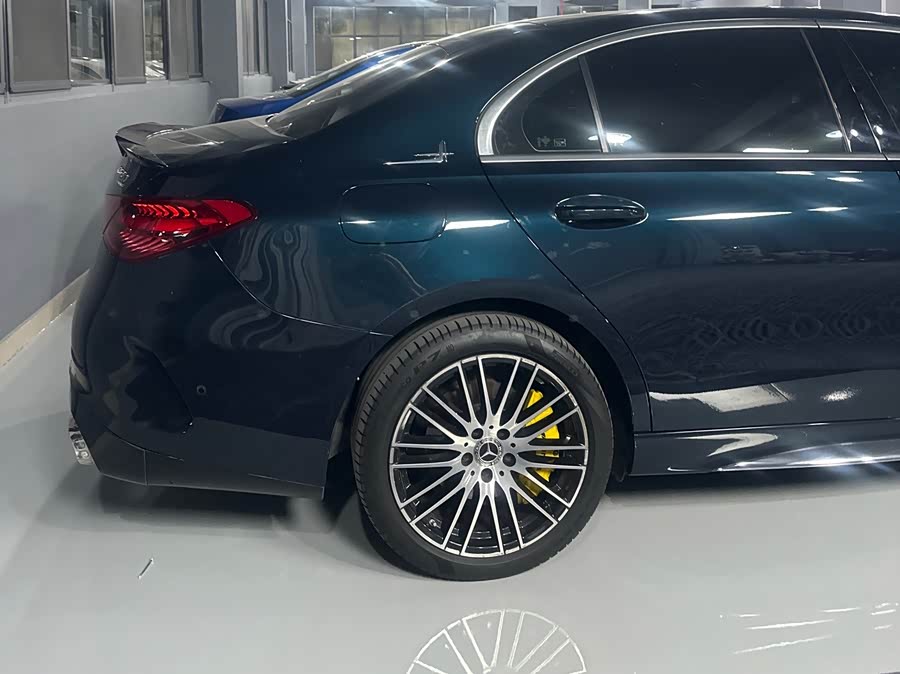 Mercedes-Benz C-Class 2025 C 260 L - zdjęcie 6