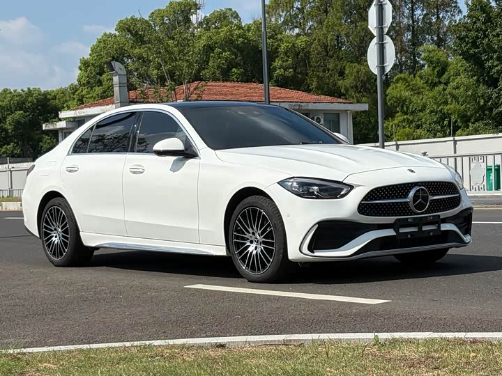 Mercedes-Benz C-Class 2026 C 260 L Sport Edition - zdjęcie 20