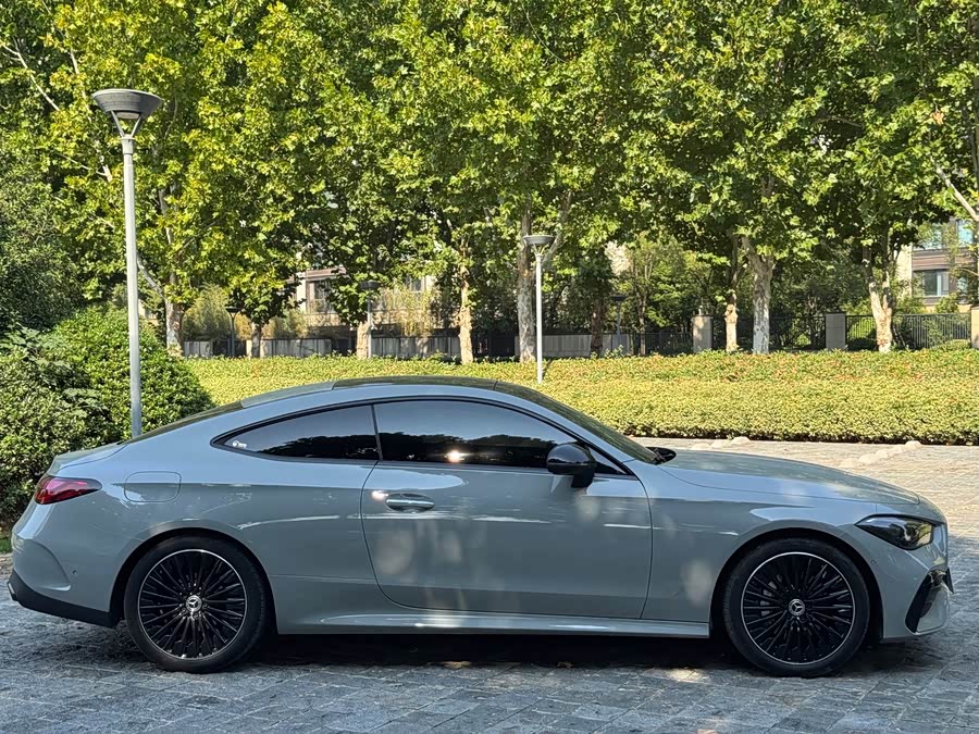 Mercedes-Benz CLE 2024 CLE 300 4MATIC Luxury Coupe - zdjęcie 12