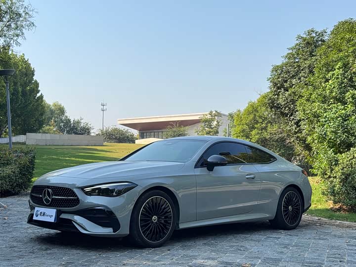 Mercedes-Benz CLE 2024 CLE 300 4MATIC Luxury Coupe - zdjęcie 16
