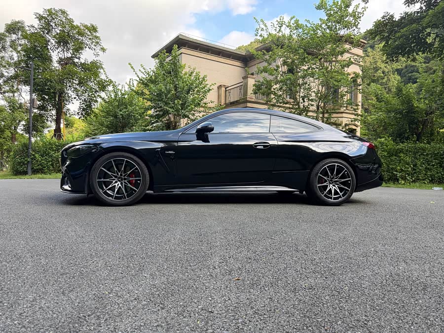 Mercedes-Benz CLE AMG 2026 Facelift AMG CLE 53 4MATIC+ Coupe - zdjęcie 3