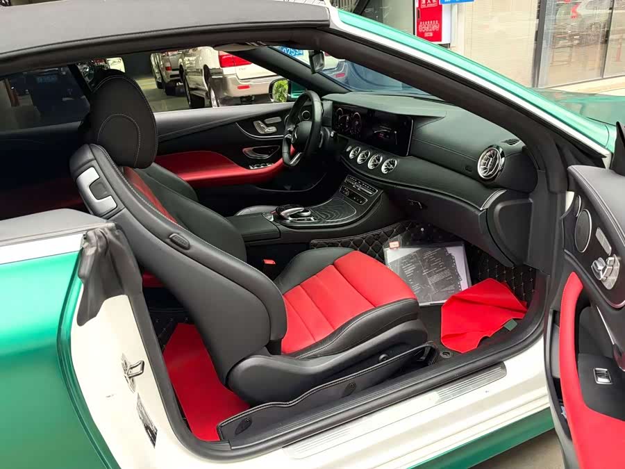 Mercedes-Benz E-Class 2023 E 260 4MATIC Softtop Coupe - zdjęcie 8