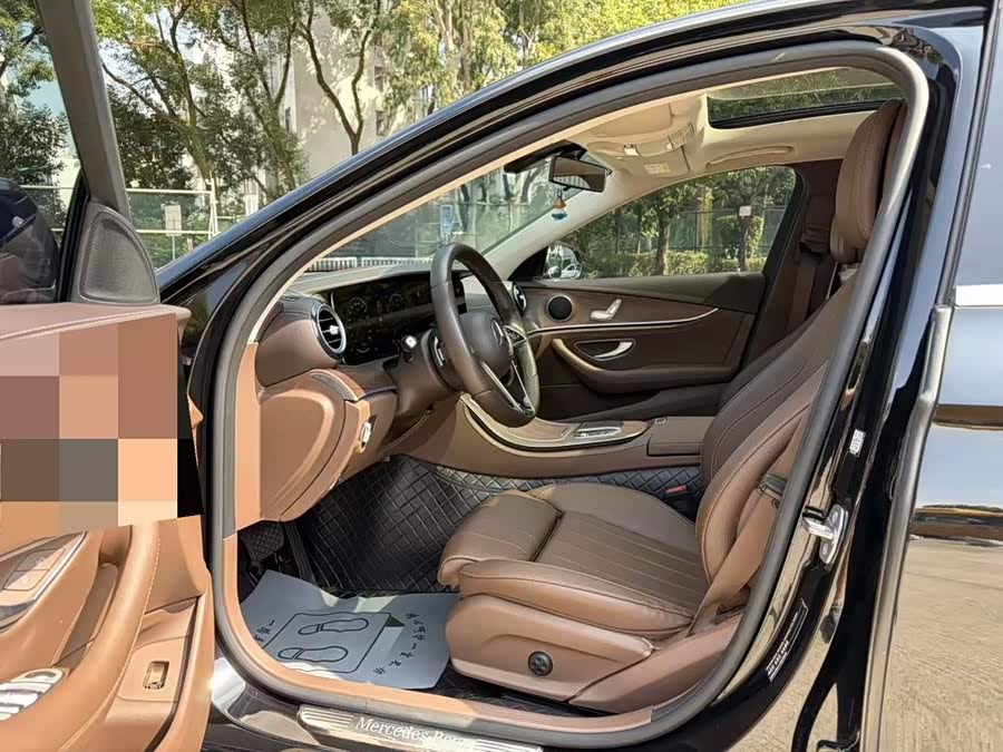 Mercedes-Benz E-Class 2023 E 260 L - zdjęcie 2