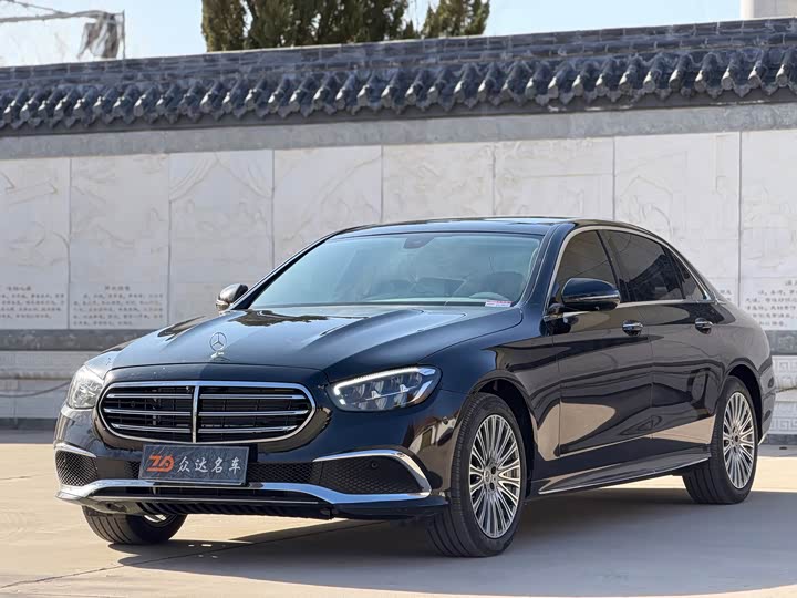 Mercedes-Benz E-Class 2023 E 300 L Fashion Edition - zdjęcie 11