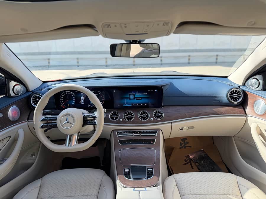 Mercedes-Benz E-Class 2023 E 300 L Fashion Edition - zdjęcie 6