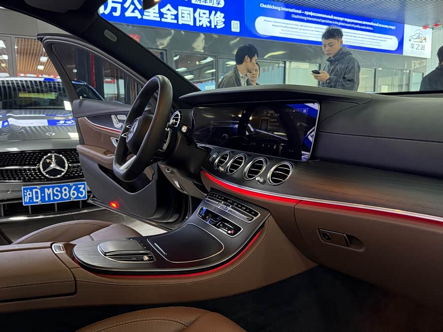 Mercedes-Benz E-Class 2023 E 300 L Sport Fashion Edition - zdjęcie 12
