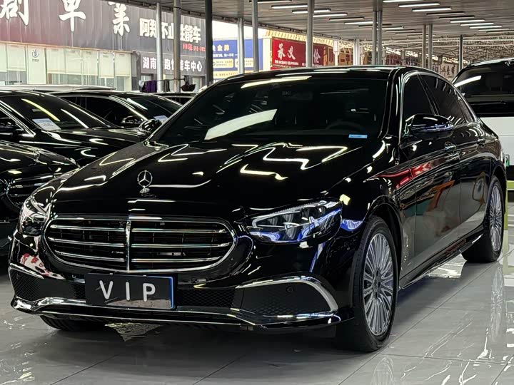 Mercedes-Benz E-Class 2023 E 300 L Sport Fashion Edition - zdjęcie 16