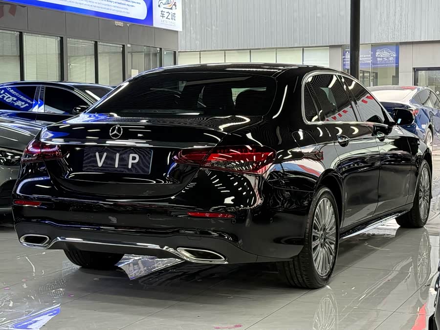 Mercedes-Benz E-Class 2023 E 300 L Sport Fashion Edition - zdjęcie 6