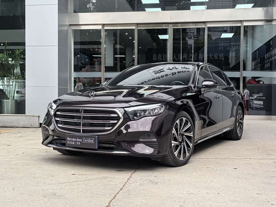 Mercedes-Benz E-Class 2024 E 300 L Luxury - zdjęcie 1