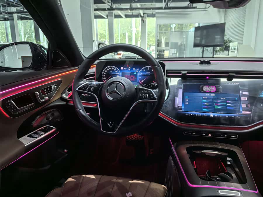 Mercedes-Benz E-Class 2024 E 300 L Luxury - zdjęcie 19