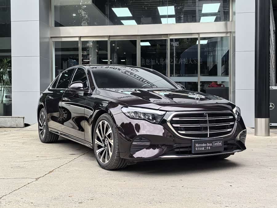Mercedes-Benz E-Class 2024 E 300 L Luxury - zdjęcie 3