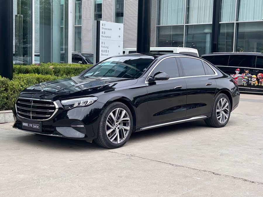 Mercedes-Benz E-Class 2025 E 300 L Fashion - zdjęcie 1