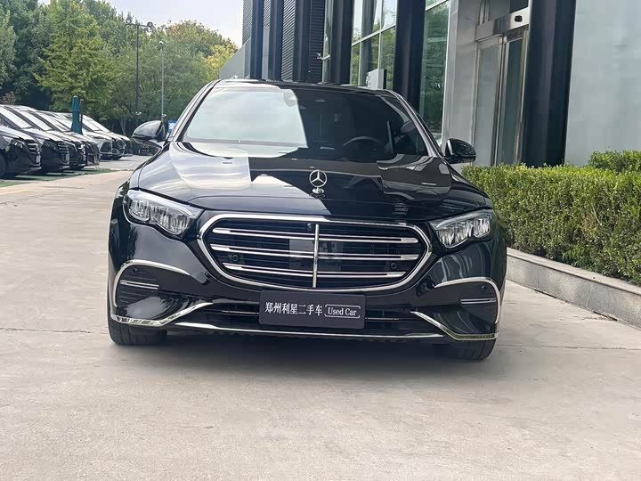 Mercedes-Benz E-Class 2025 E 300 L Fashion - zdjęcie 12