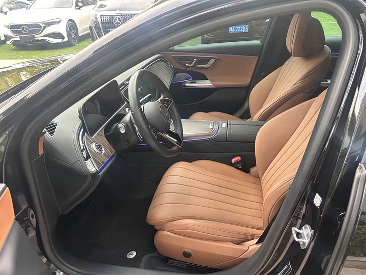Mercedes-Benz E-Class 2025 E 300 L Fashion - zdjęcie 17