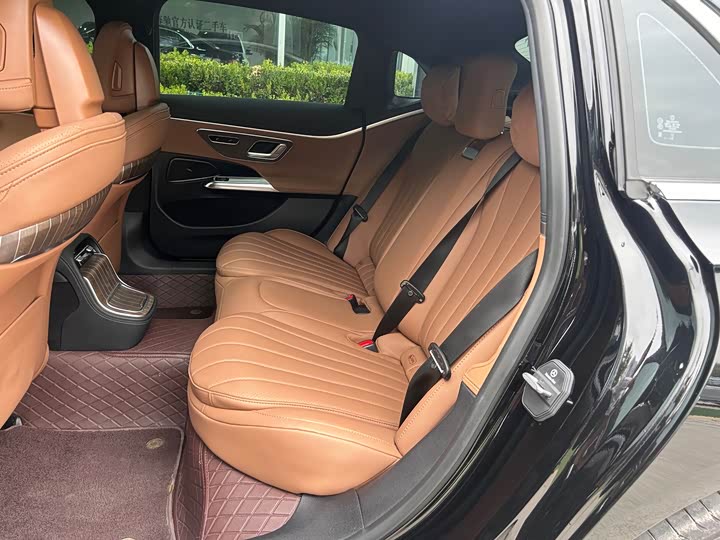 Mercedes-Benz E-Class 2025 E 300 L Fashion - zdjęcie 18