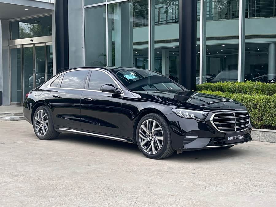 Mercedes-Benz E-Class 2025 E 300 L Fashion - zdjęcie 3