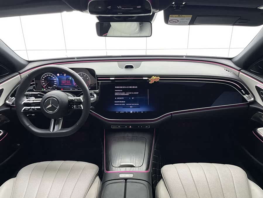 Mercedes-Benz E-Class 2025 E 300 L Luxury Sport - zdjęcie 4