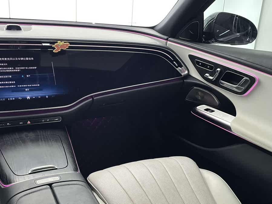 Mercedes-Benz E-Class 2025 E 300 L Luxury Sport - zdjęcie 6