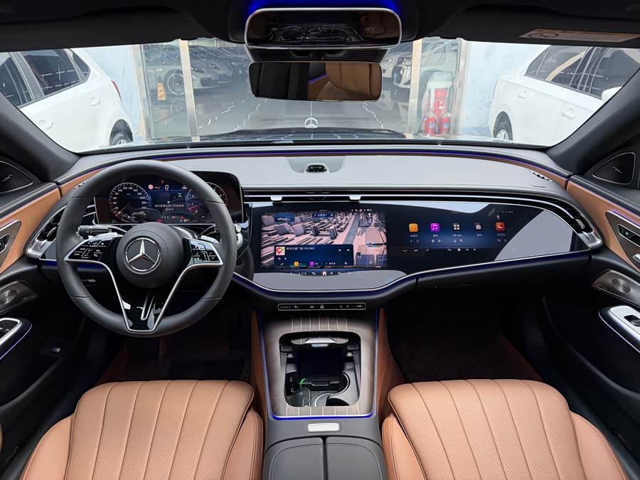 Mercedes-Benz E-Class 2025 E 300 L Luxury - zdjęcie 4