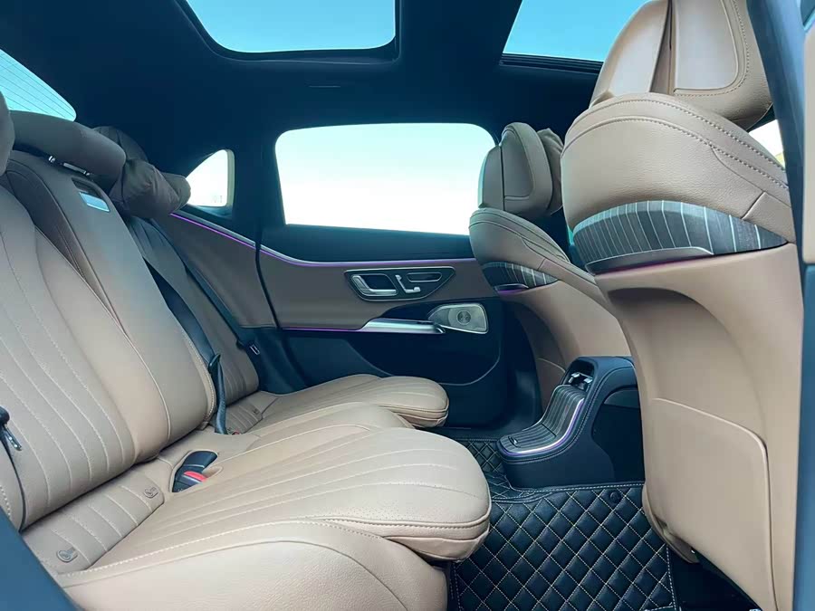 Mercedes-Benz E-Class 2025 E 300 L Luxury - zdjęcie 6