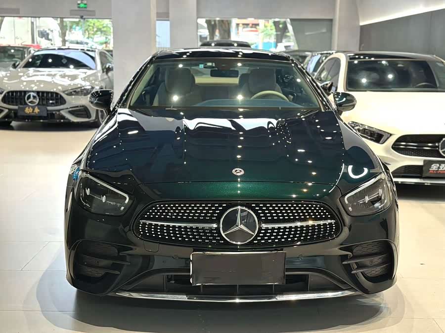 Mercedes-Benz E-Class (Imported) 2023 E 260 Coupe - zdjęcie 2