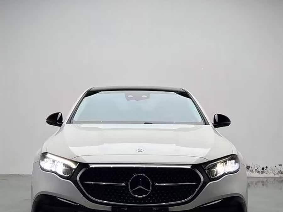 Mercedes-Benz E-Class (Imported) 2024 E 300 Fashion Sport - zdjęcie 2
