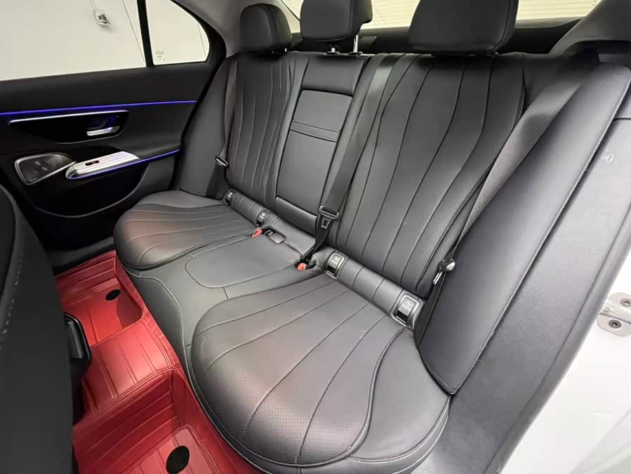 Mercedes-Benz E-Class (Imported) 2024 E 300 Fashion Sport - zdjęcie 14