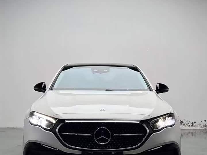 Mercedes-Benz E-Class (Imported) 2024 E 300 Fashion Sport - zdjęcie 20