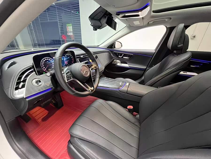 Mercedes-Benz E-Class (Imported) 2024 E 300 Fashion Sport - zdjęcie 3