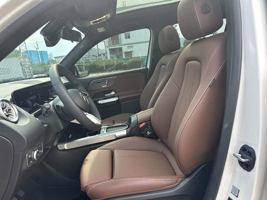 Mercedes-Benz EQB 2025 EQB 260 - zdjęcie 13