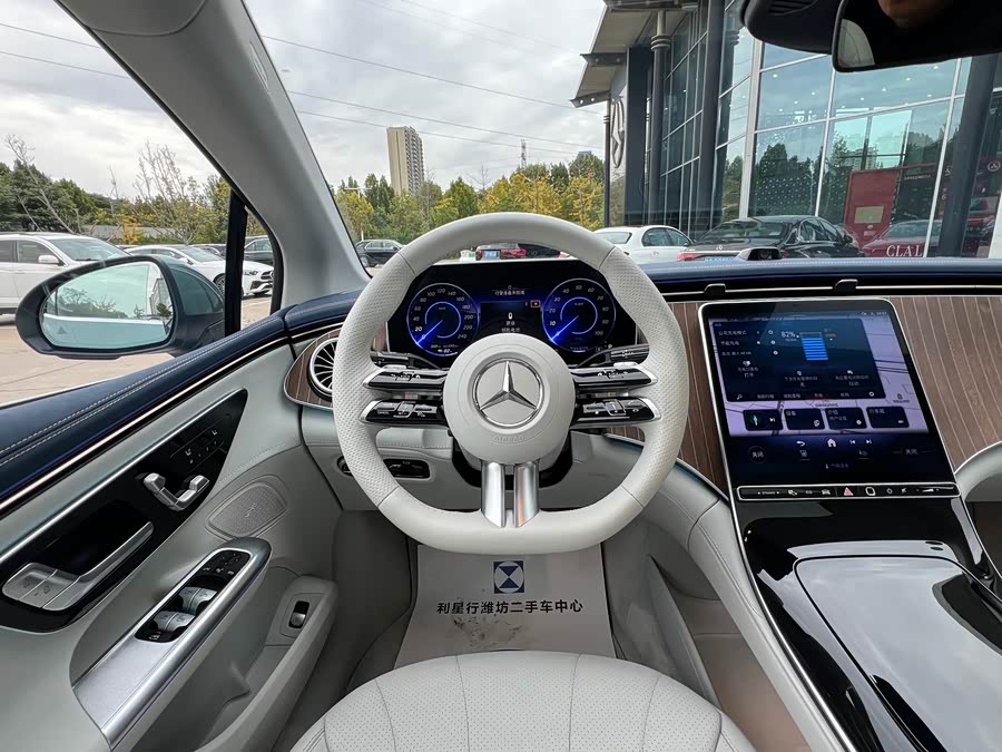 Mercedes-Benz EQE 2025 500 4MATIC Luxury Edition - zdjęcie 13