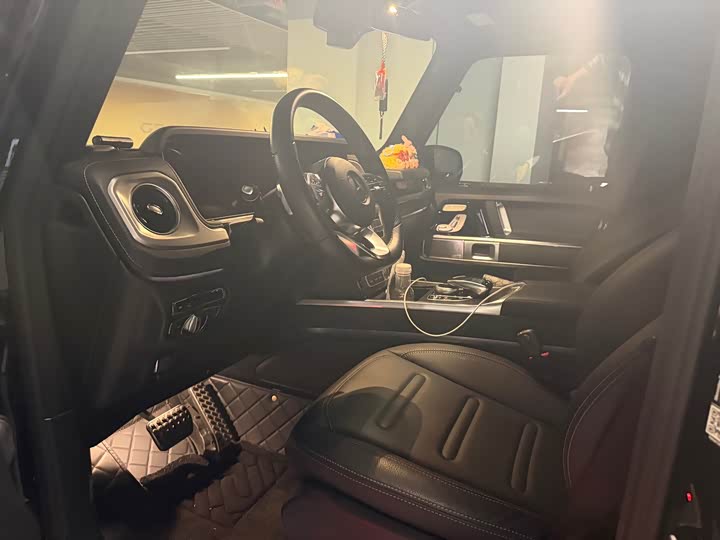 Mercedes-Benz G-Class 2024 G 350 - zdjęcie 11