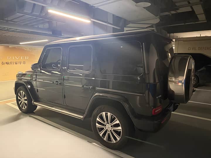 Mercedes-Benz G-Class 2024 G 350 - zdjęcie 12