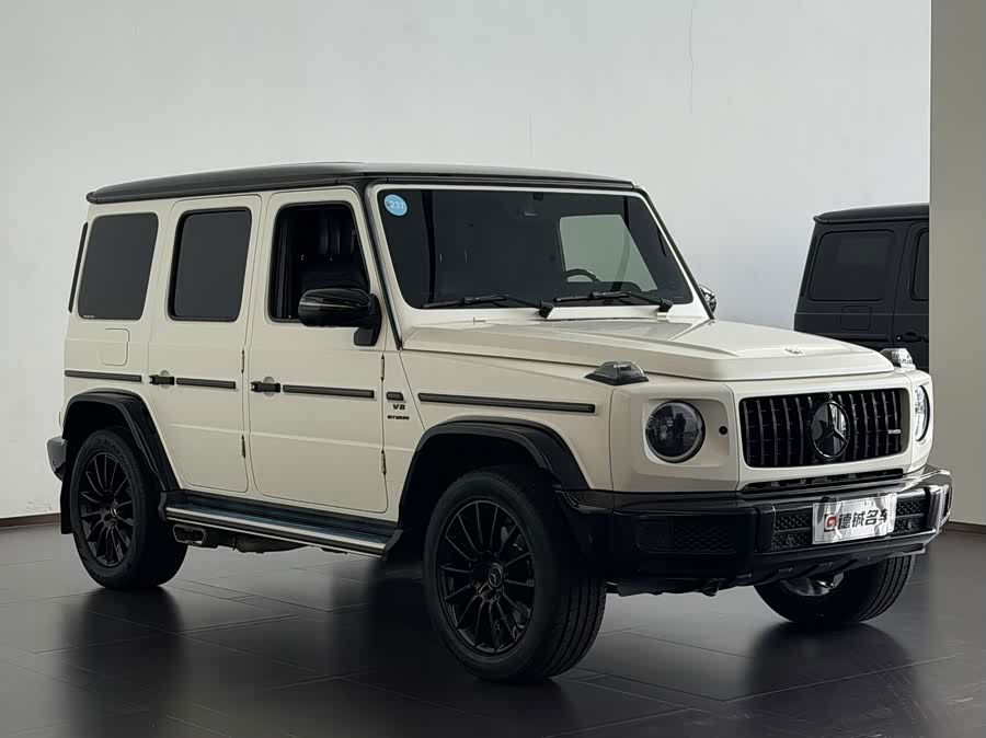 Mercedes-Benz G-Class 2024 G 400 d - zdjęcie 17