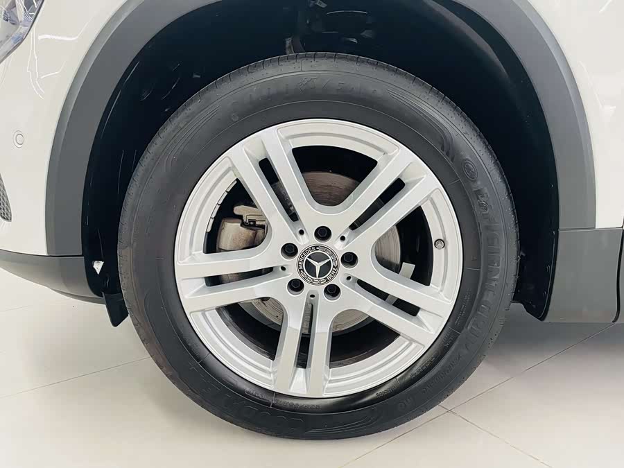 Mercedes-Benz GLB 2023 GLB 200 Fashion Edition - zdjęcie 3