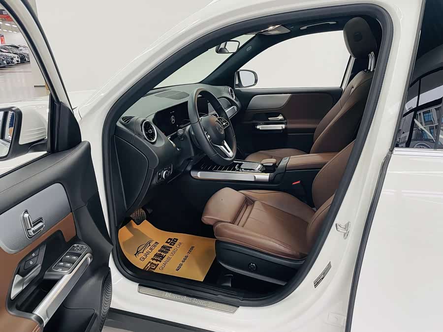 Mercedes-Benz GLB 2023 GLB 200 Fashion Edition - zdjęcie 4