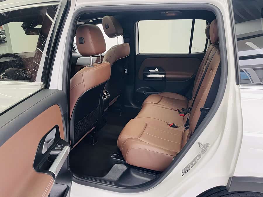 Mercedes-Benz GLB 2023 GLB 200 Fashion Edition - zdjęcie 9