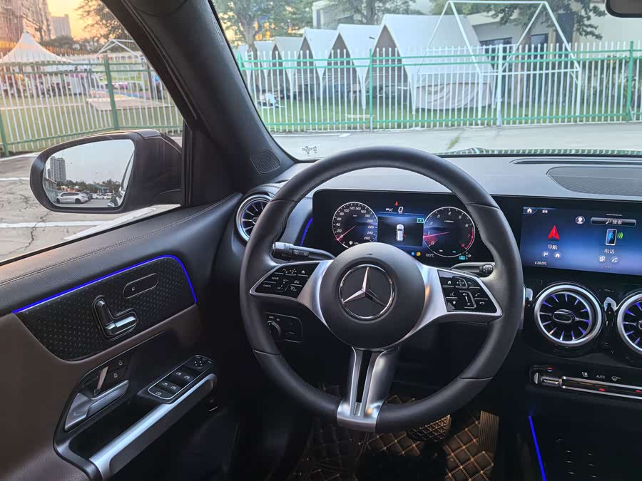 Mercedes-Benz GLB 2024 Facelift GLB 220 Fashion - zdjęcie 15