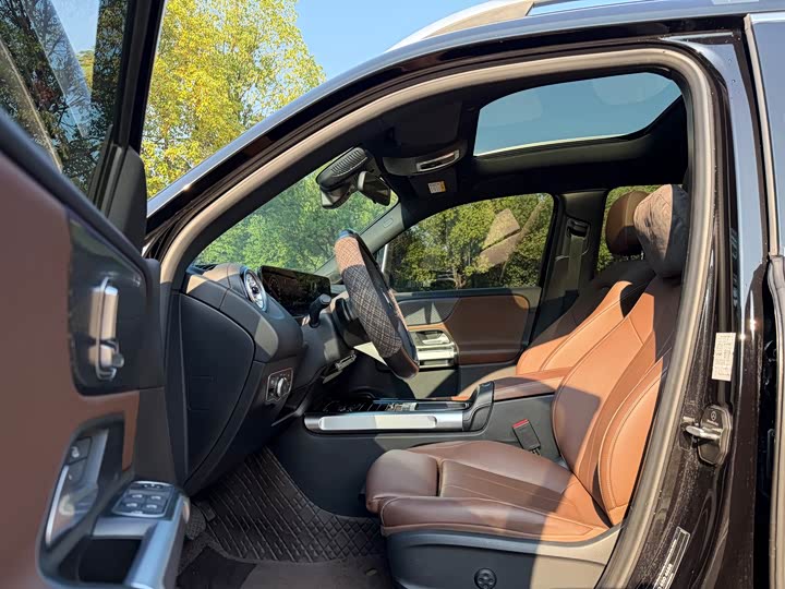 Mercedes-Benz GLB 2024 GLB 220 Dynamic - zdjęcie 19