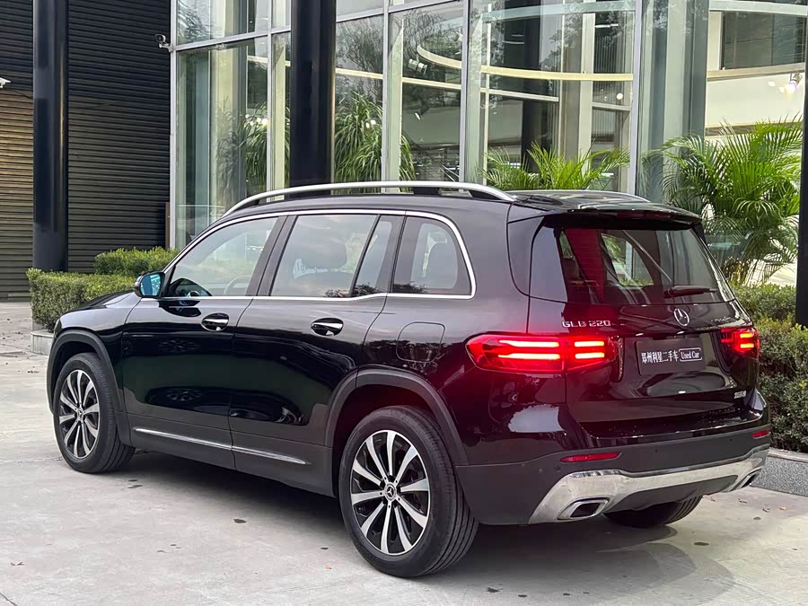 Mercedes-Benz GLB 2024 GLB 220 Fashion Edition - zdjęcie 5