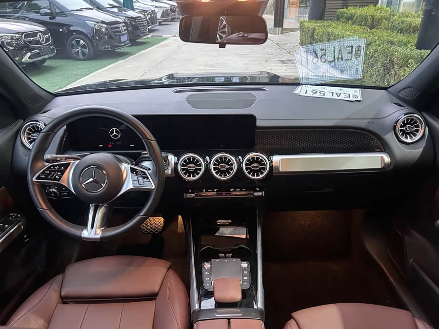 Mercedes-Benz GLB 2024 GLB 220 Fashion Edition - zdjęcie 7
