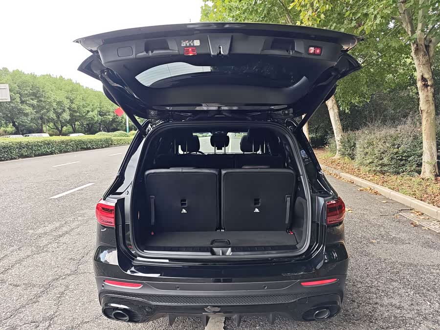 Mercedes-Benz GLB AMG 2024 AMG GLB 35 4MATIC - zdjęcie 19