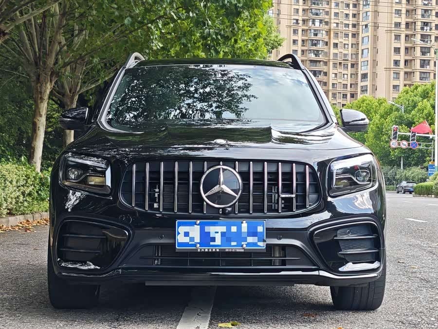 Mercedes-Benz GLB AMG 2024 AMG GLB 35 4MATIC - zdjęcie 4
