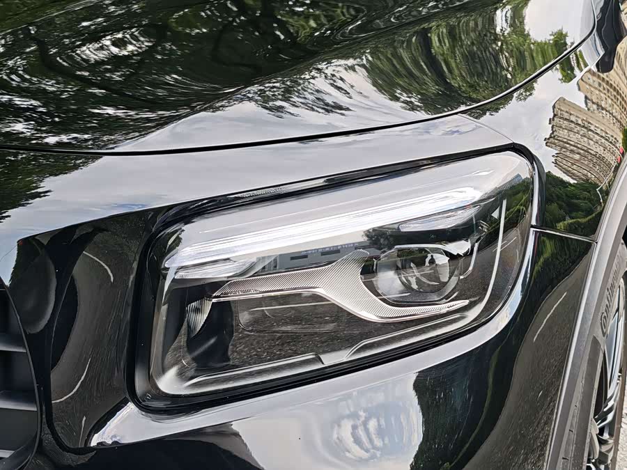 Mercedes-Benz GLB AMG 2024 AMG GLB 35 4MATIC - zdjęcie 7