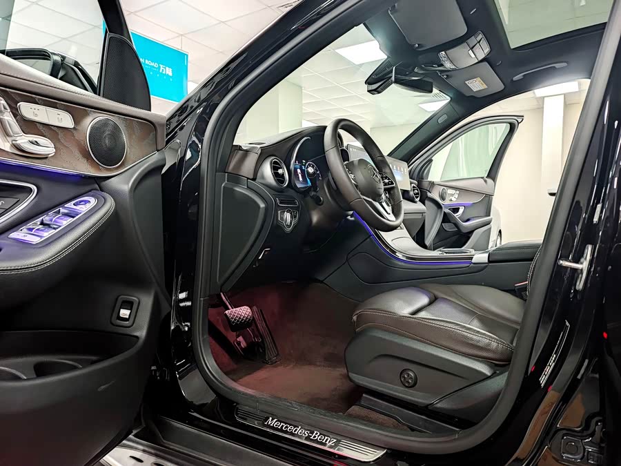 Mercedes-Benz GLC 2022 GLC 300 L 4MATIC Dynamic Edition - zdjęcie 5