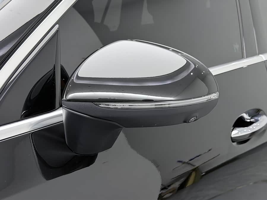 Mercedes-Benz GLC 2024 Facelift GLC 300 L 4MATIC Dynamic Type 5-Seater - zdjęcie 13
