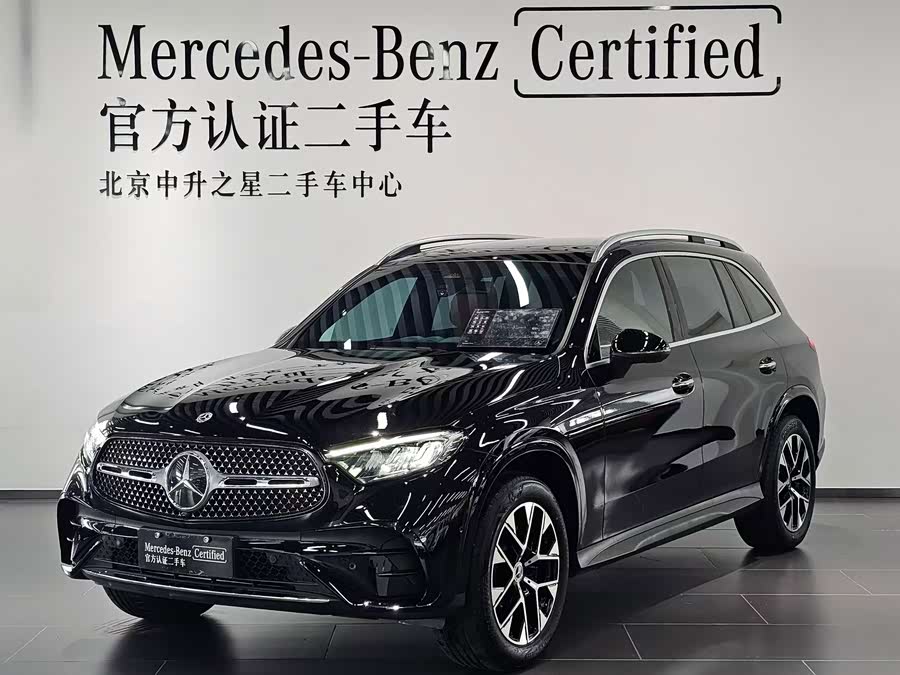 Mercedes-Benz GLC 2024 GLC 260 L 4MATIC Luxury 5-seater - zdjęcie 1