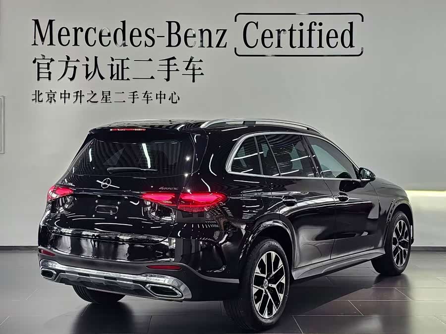 Mercedes-Benz GLC 2024 GLC 260 L 4MATIC Luxury 5-seater - zdjęcie 4