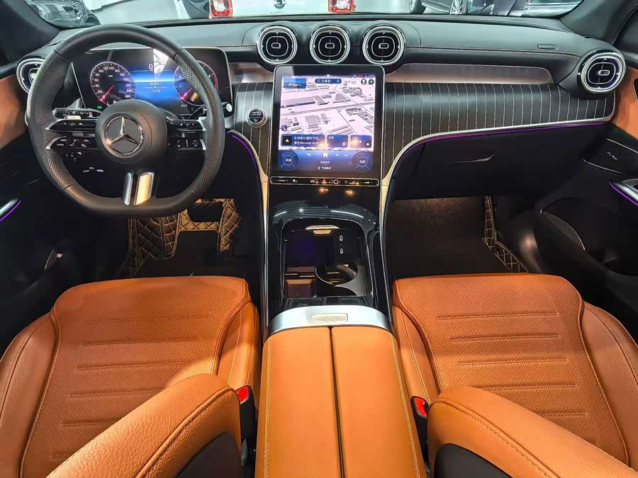 Mercedes-Benz GLC 2024 GLC 260 L 4MATIC Luxury 5-seater - zdjęcie 5